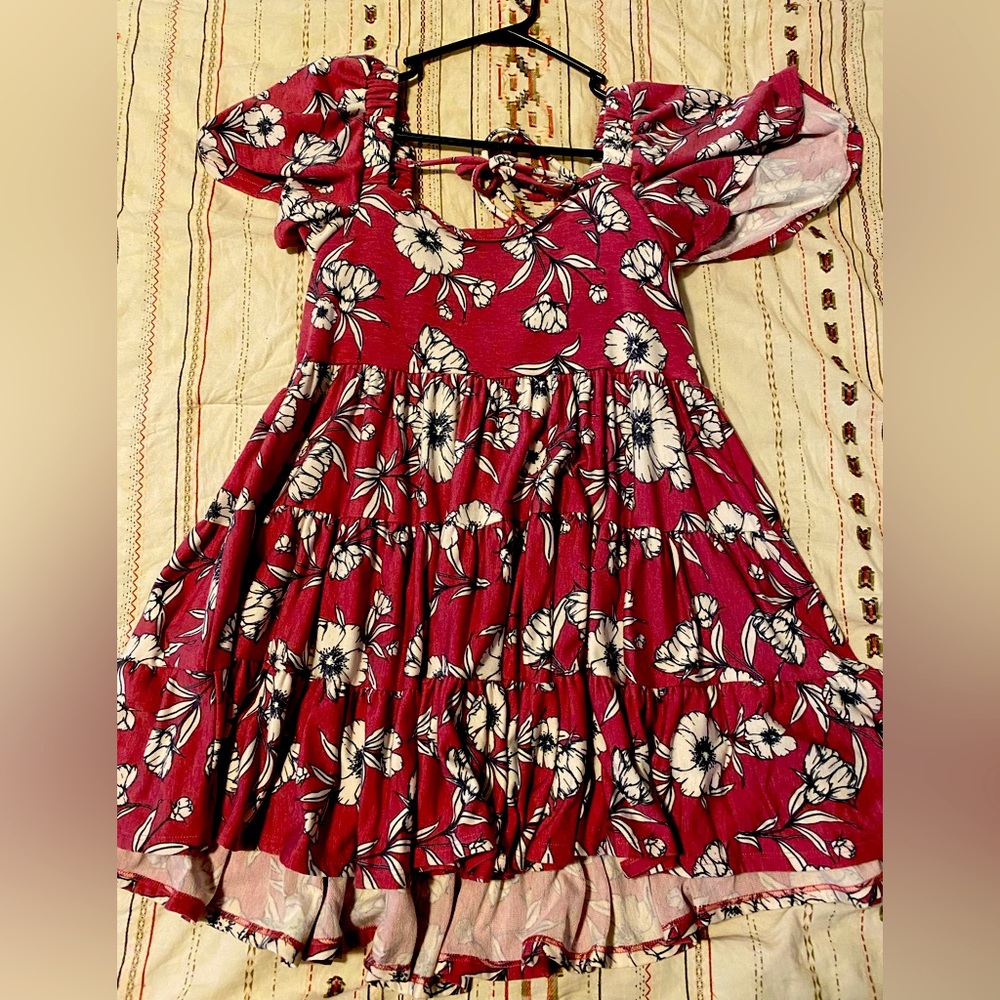 New never worn boutique top
